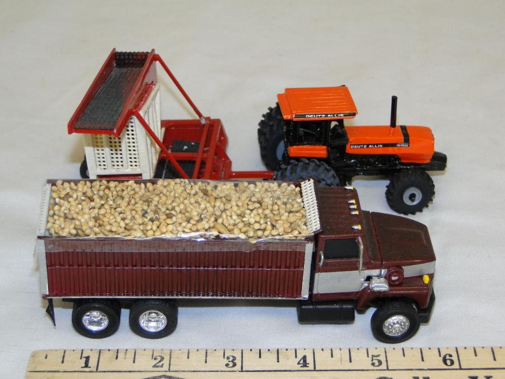 MATCHBOX KING SIZE K-16/18 FORD SERIES TRACTOR MADE BY LESNEY IN ENGLAND WITH DEUTZ ALLIS 9190