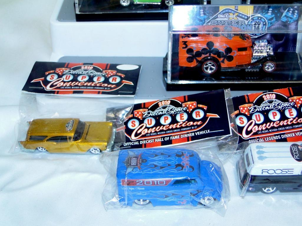 SPECIAL 2010 CHARITY AUCTION 2010 OFFICIAL DIECAST HALL OF FAME DINNER VEHICLE 2010 OFFICIAL LEGENDS