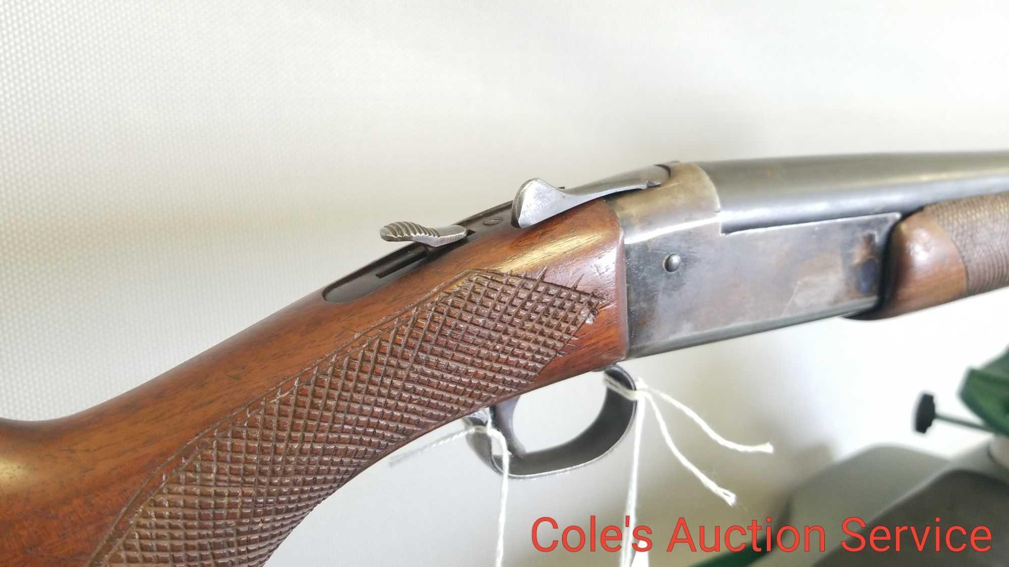 Winchester Model 37 12 gauge shotgun. Looks to be in great condition. 30 inch barrel, red letter,