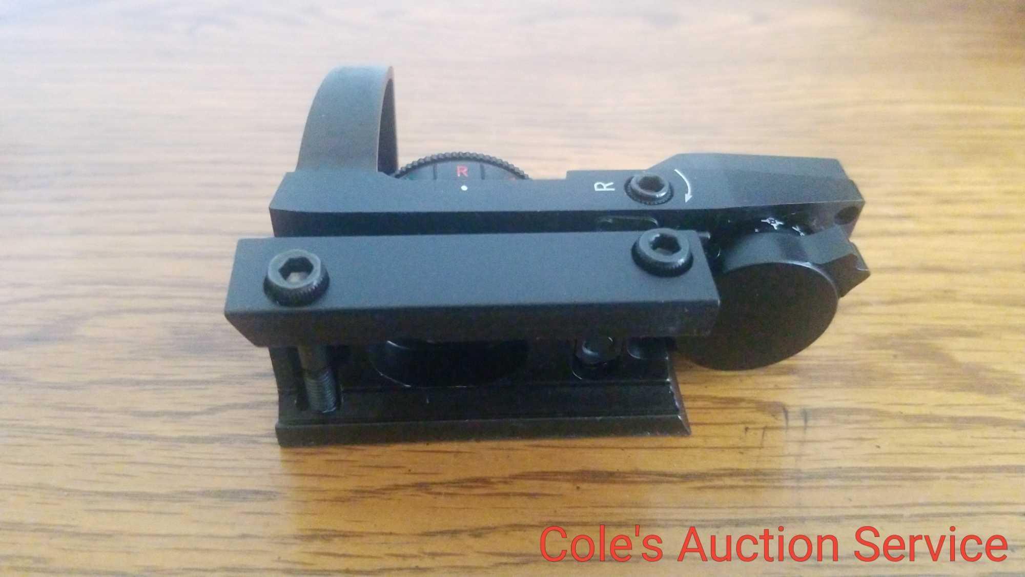 Carbon Express multi reticle red Dot sight. New in box. features for radical designs, 10 brightness