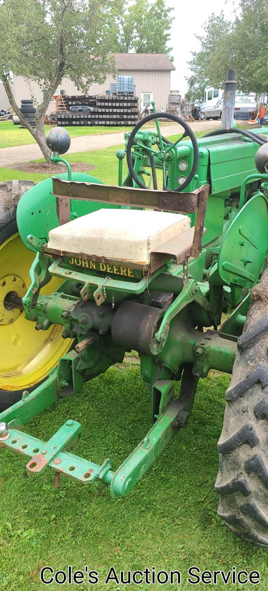 1950 John Deere Mt row crop tractor. In great condition, runs and drives excellent. Serial number