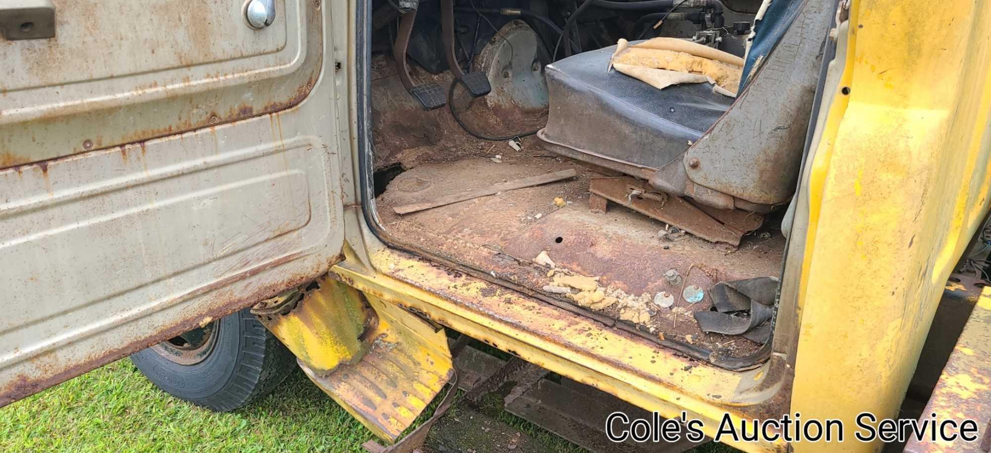 GMC 4000 utility truck. Ex-Consumers Power work truck with backhoe and snowblade. Unknown running