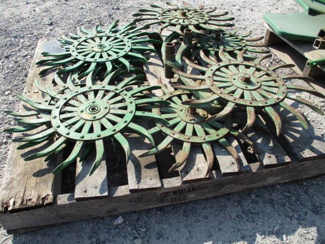 JD ROTARY HOE WHEELS (UNUSED)