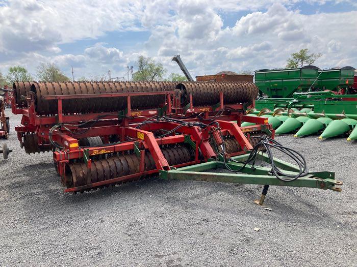 BRILLION FLAT FOLD MULCHER 30'