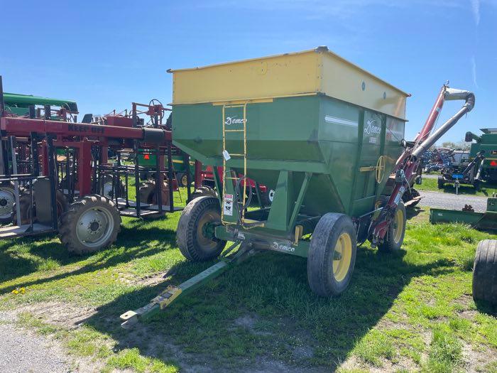 DEMCO GRAVITY WAGON W/AUGER