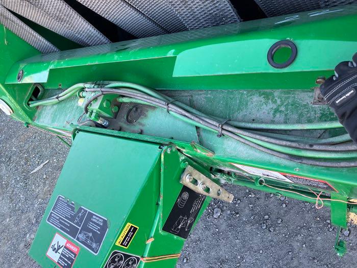 2000 JD 566 BALER #E00566X146878