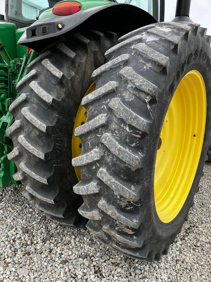 2014 JD 8320R #1RW8320RPEP094436