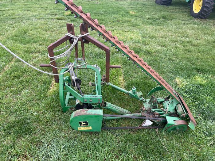 JD 350 SICKLE MOWER