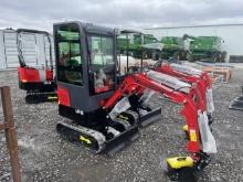 MINI EXCAVATOR LAT-13S W/CAB