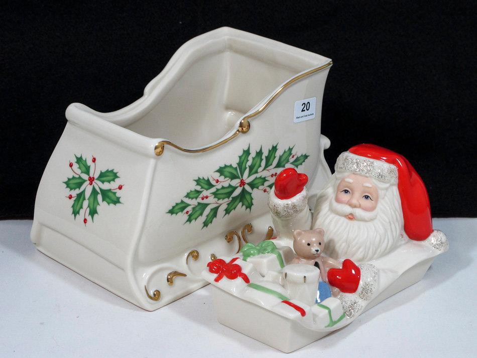 Lenox Holiday Sleigh Covered Candy Dish