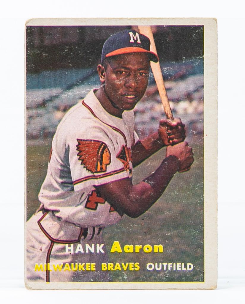 1957 Topps #20 Hank Aaron (HOF)
