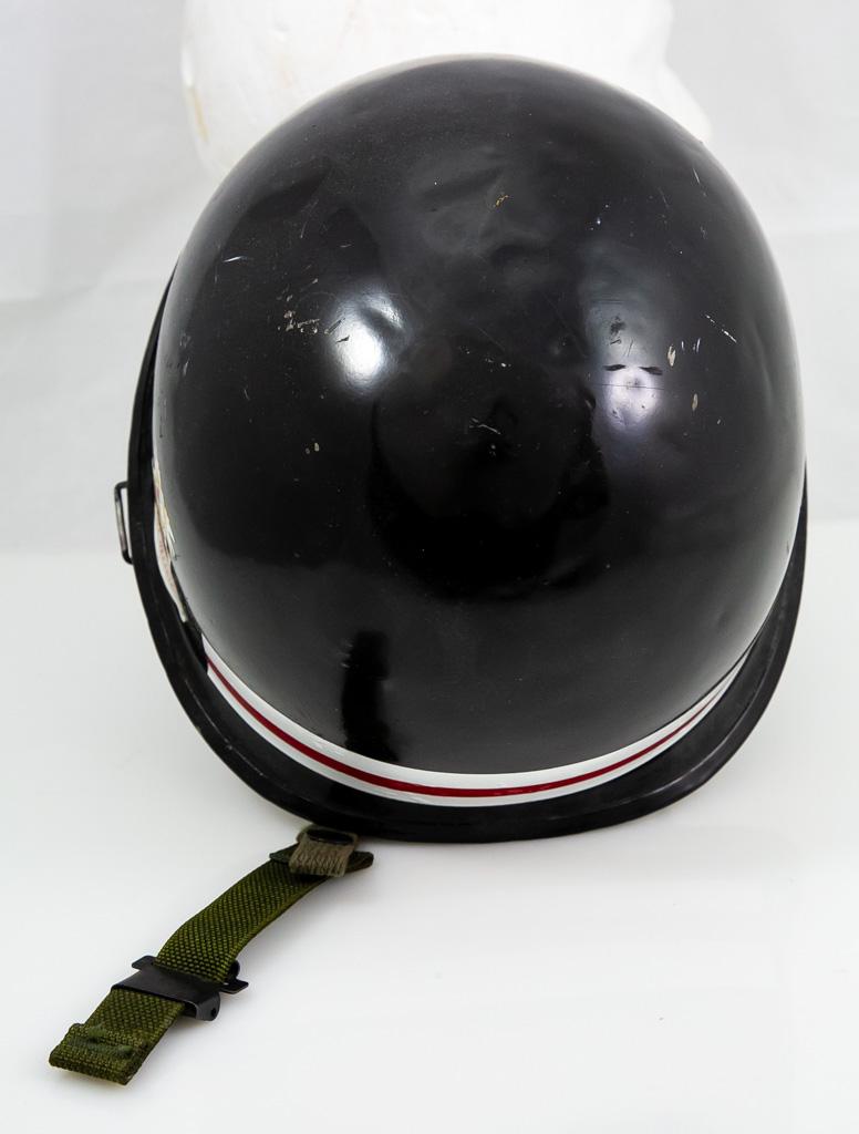 US Army Swivel Bail Helmet With Liner