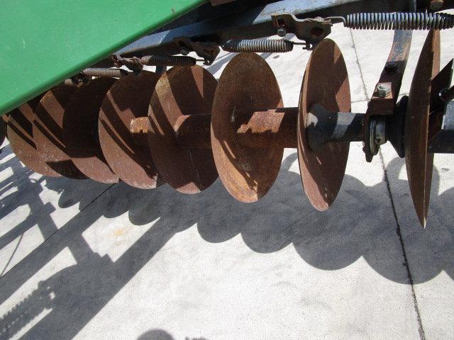 JD 510 7 Shank Disk Ripper