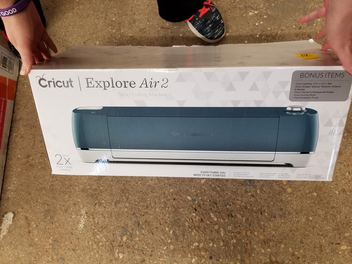 Cricut Explore Air 2 Denim Bundle