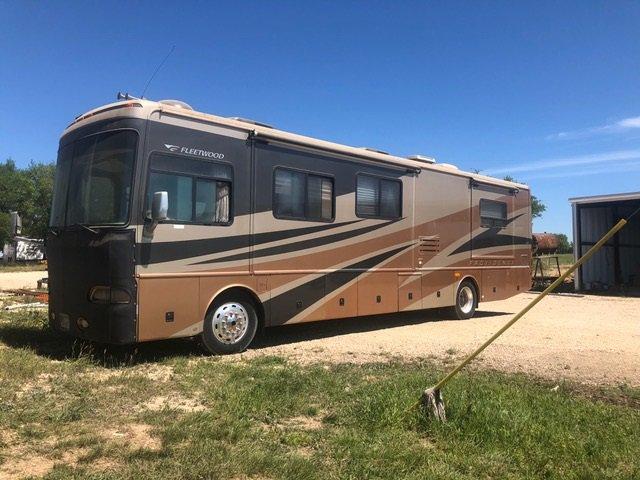 2004 Fleetwood Providence 39s Motorhome On Freightliner Chassis