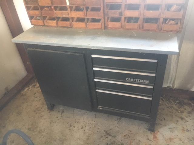 Craftsman Toolbox/workbench (like New)