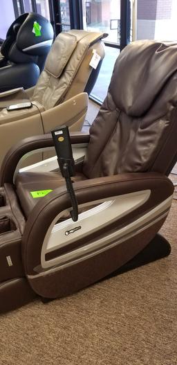 Cozzia Ec-360d-89 Massage chair