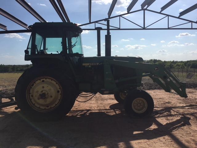 John Deere 4440 Cab Air Heat, Front End Loader With Bucket And Hay Fork