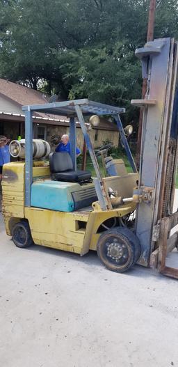 Komatsu 8000 lb. forklift