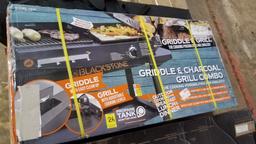 Blackstone Griddle & Charcoal Grill Combo