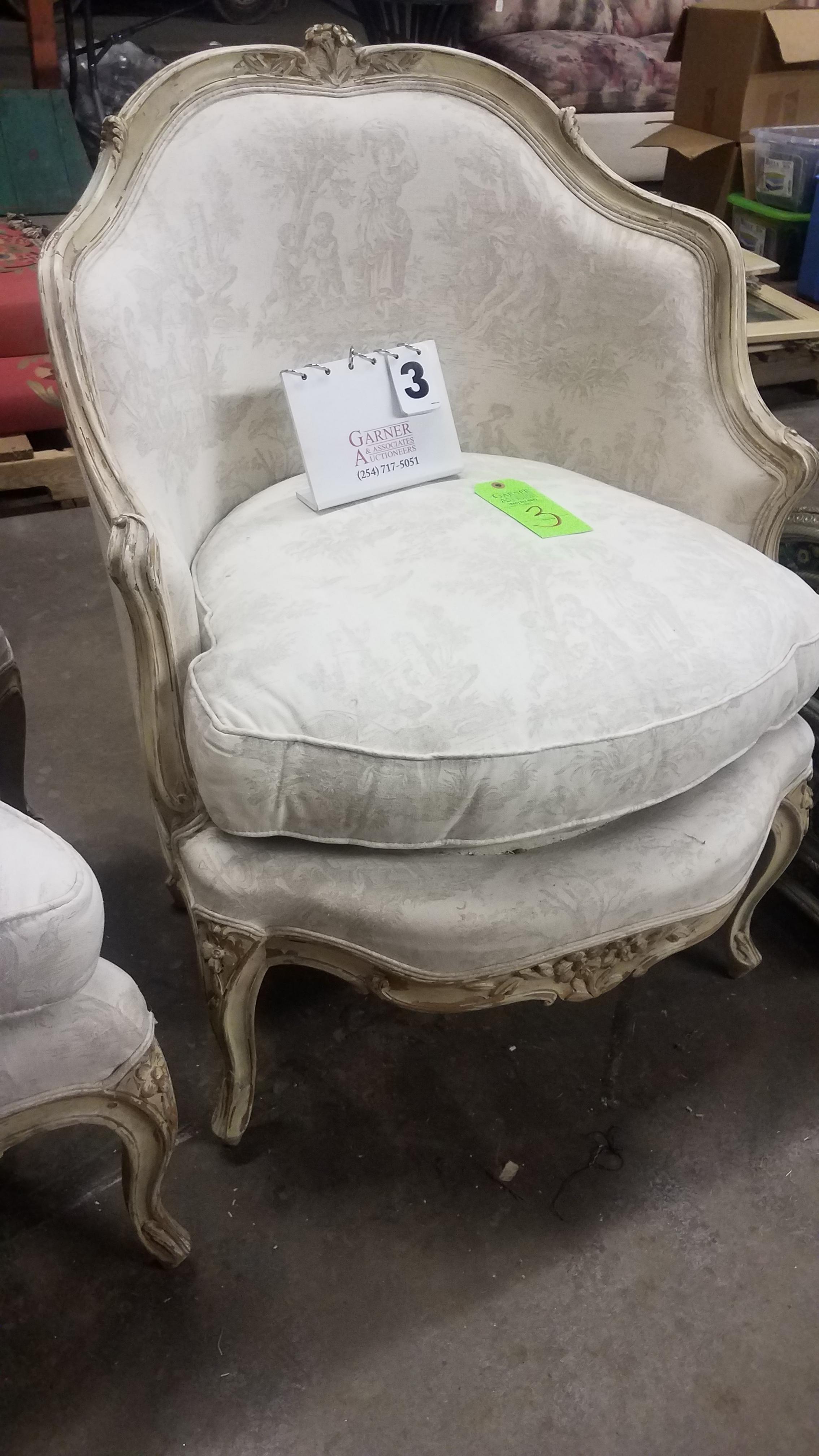 French Bergere Chair Has 5 Legs