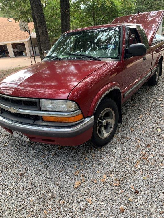 2001 Chevrolet S10 Pickup Ext. Cab Ls- 4.3 Liter V6, Miles 118,942