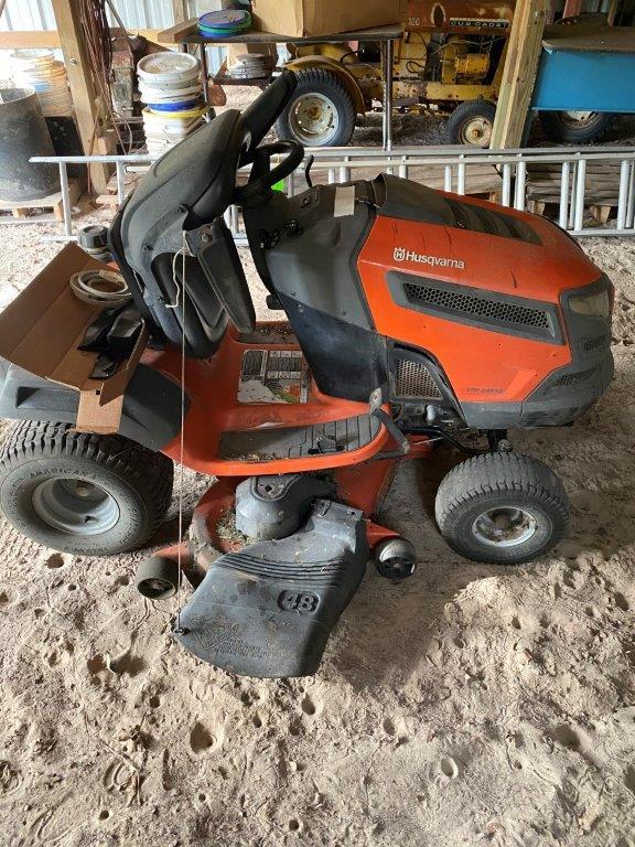 Husqvarna Lawn Tractor, 48" Cutter