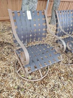 3 Swivel Patio Chairs