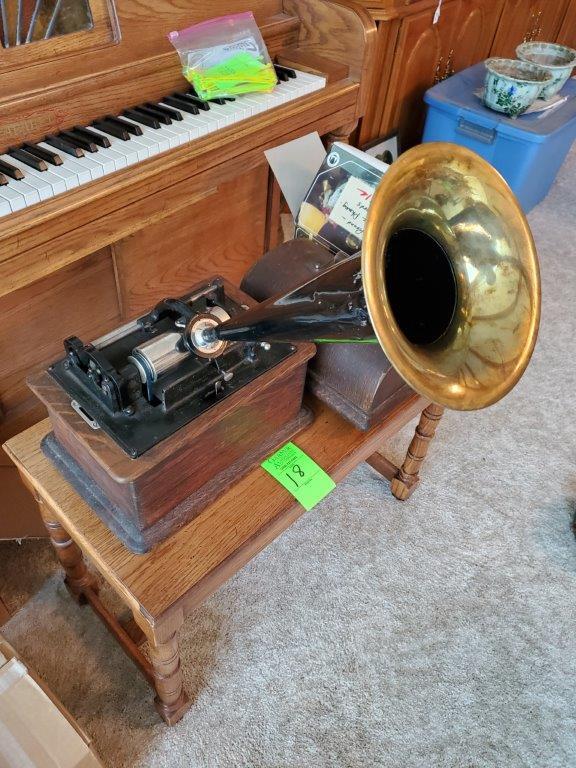 Edison Standard Phonograph- In Great Shape Does Work