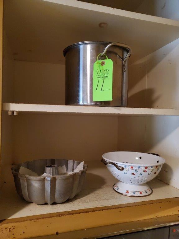 Colander, Bunt Pan, Stock Pot