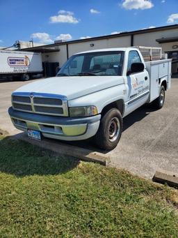 2002 Dodge Ram 2500 Laramie SLT with Utility Bed and Ultron Lift Gate