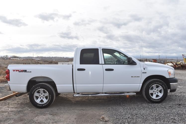 2008 Dodge Pickup