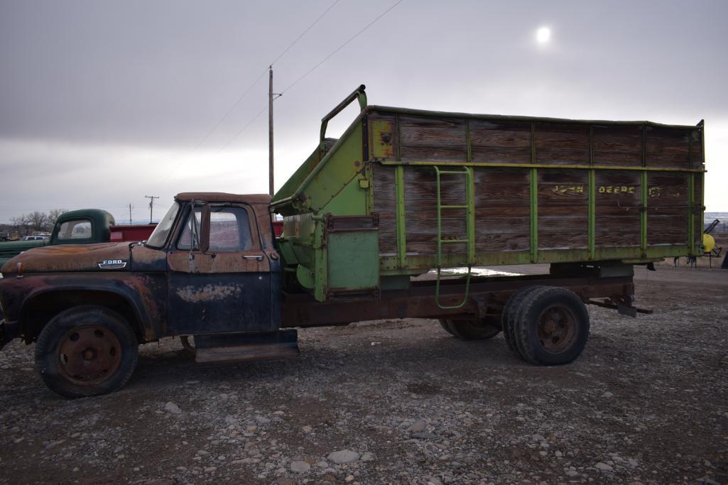 Ford F600 Truck