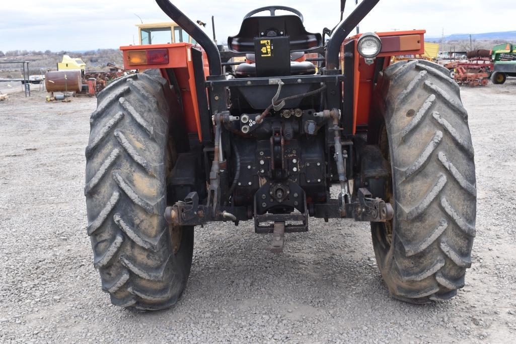 Zetor 4340 Tractor with Zetor Loader with 69in Bucket