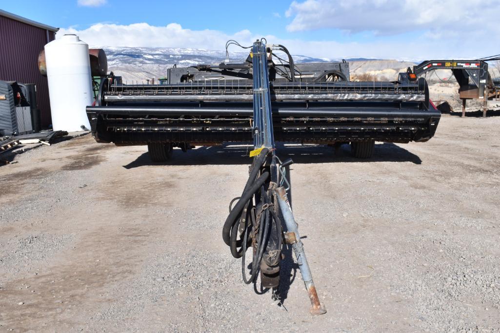 2007 MacDon A30-S Hydroswing Swather