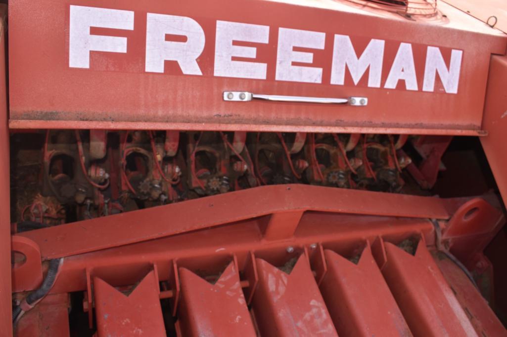 Freeman 1592 Baler