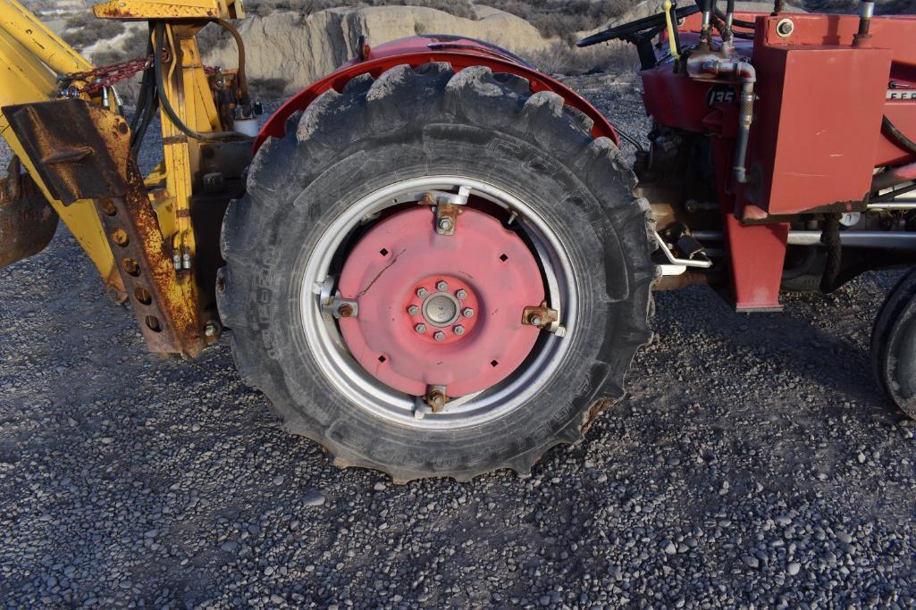 Massey Ferguson 135 Tractor