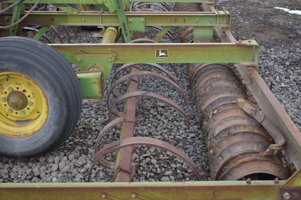 John Deere 950 Roller Harrow