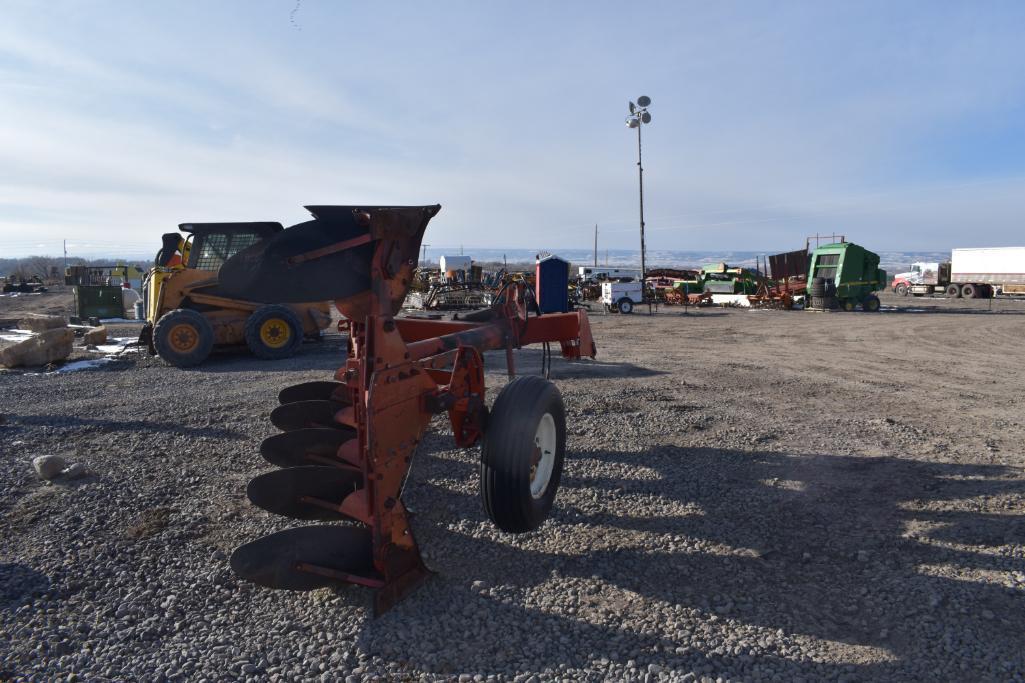 Massey Ferguson 5 Bottom Plow