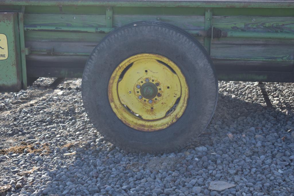 John Deere 34 Manure Spreader