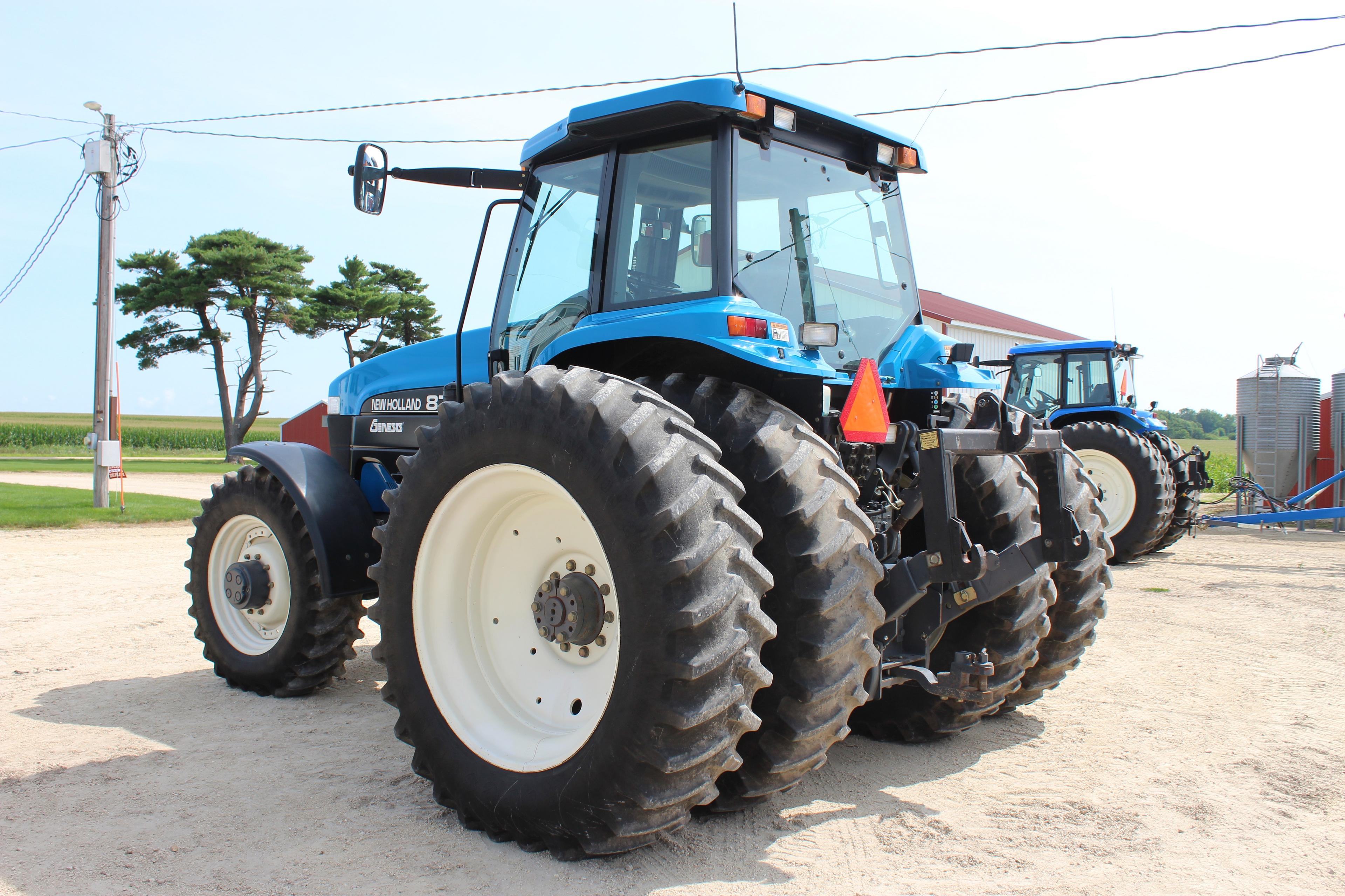 2000 New Holland 8770 Tractor