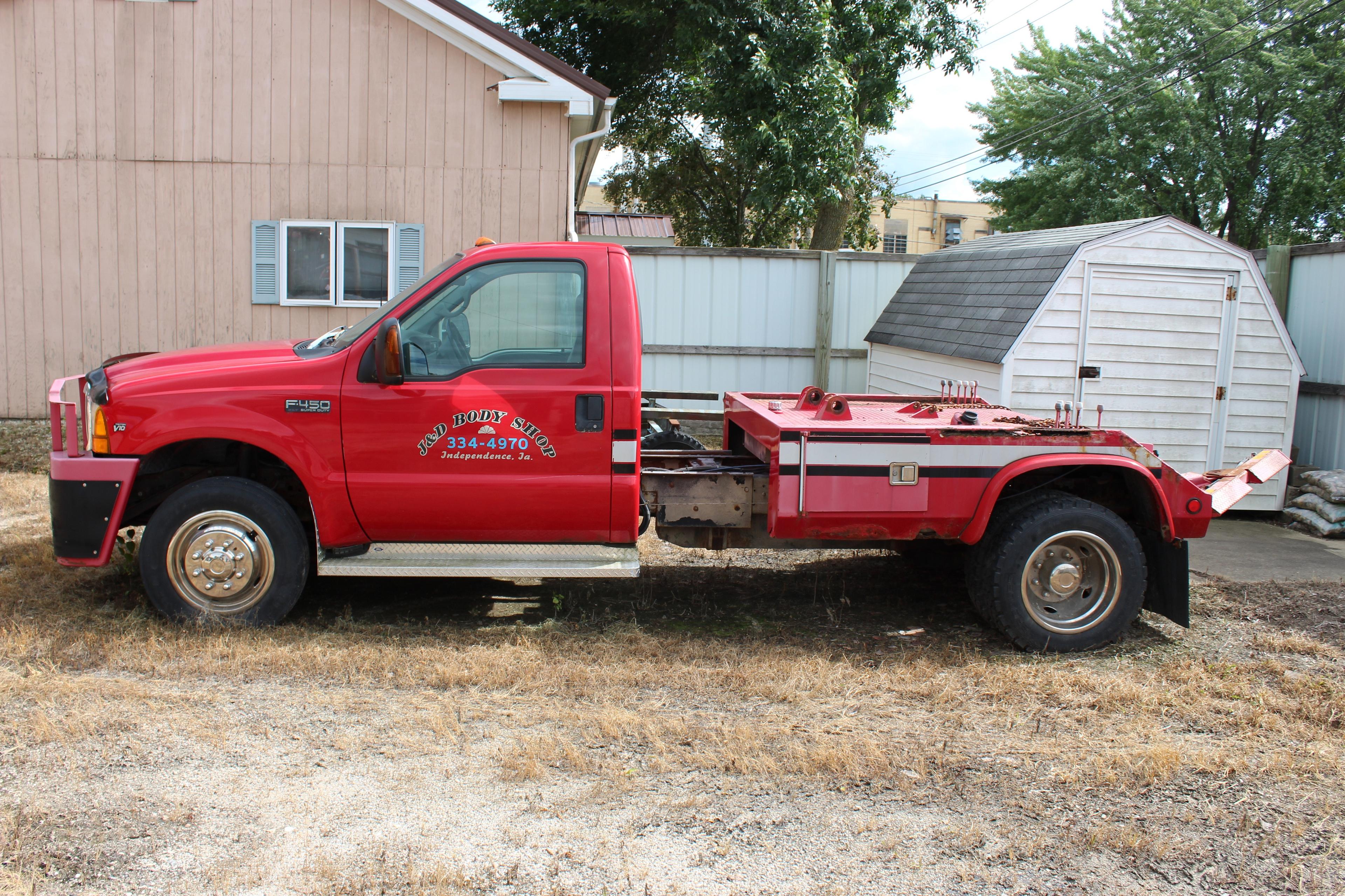 1999 Ford F450 Super Duty Wrecker