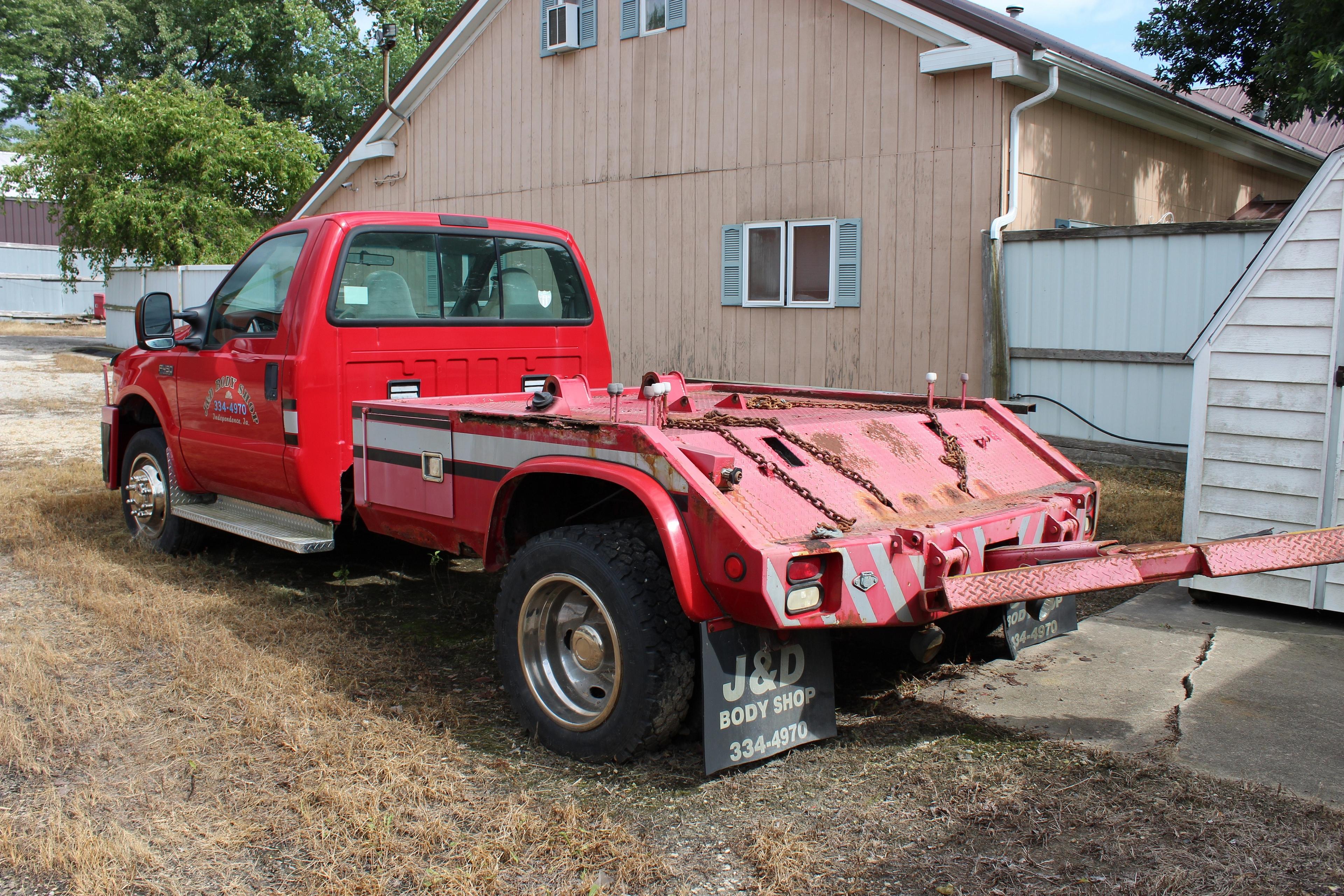 1999 Ford F450 Super Duty Wrecker