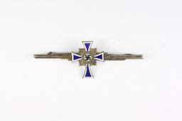 Nazi women’s bar pin with miniature Mother’s Cross