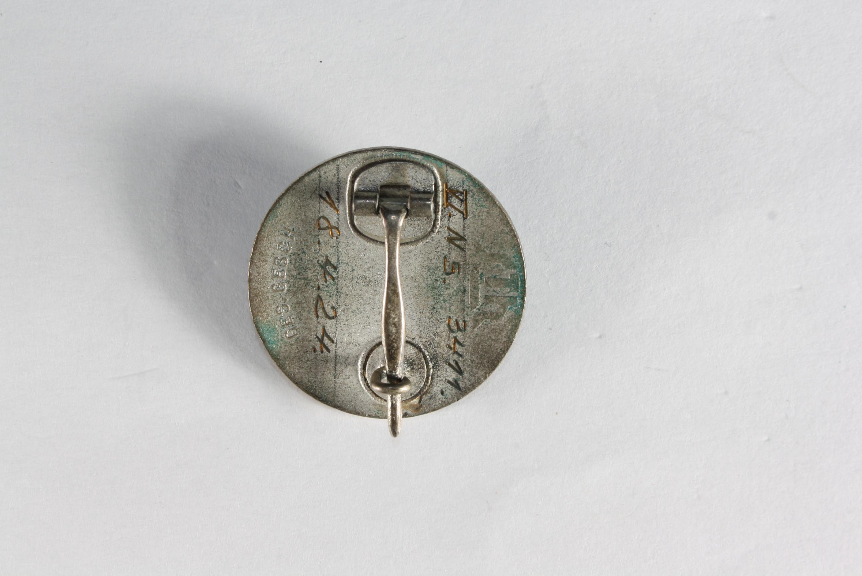 German 1924 Stahlhelm membership pin.