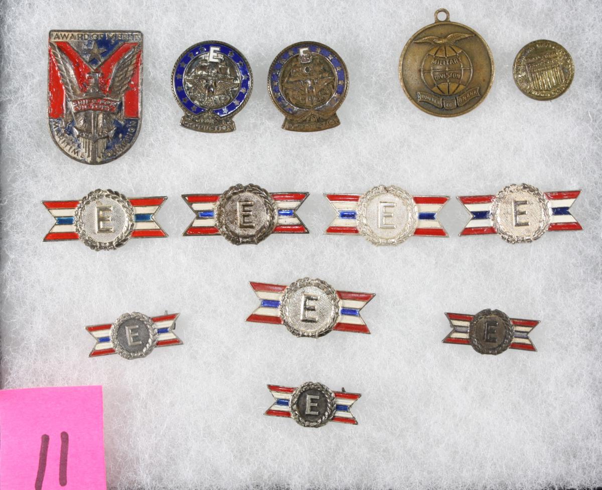 WWII Civilian Pins (13)