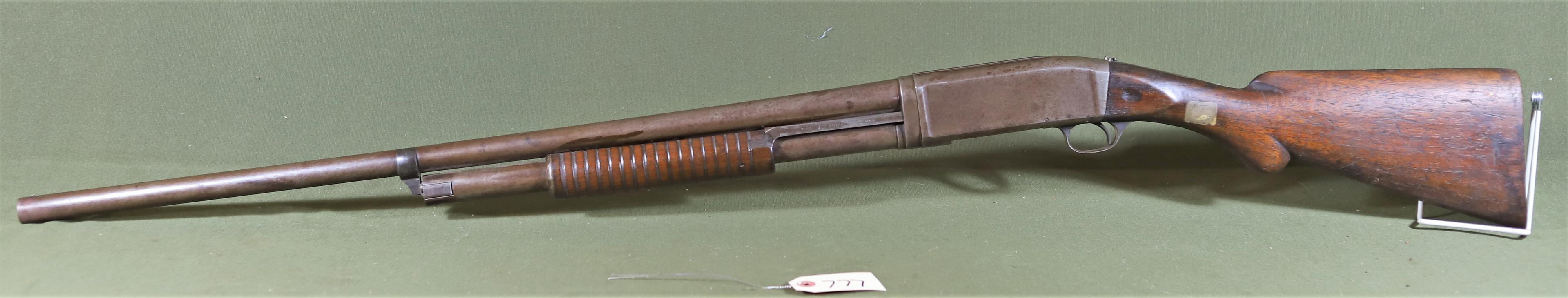 Remington Model 10. Pump Action Shotgun. 12ga.