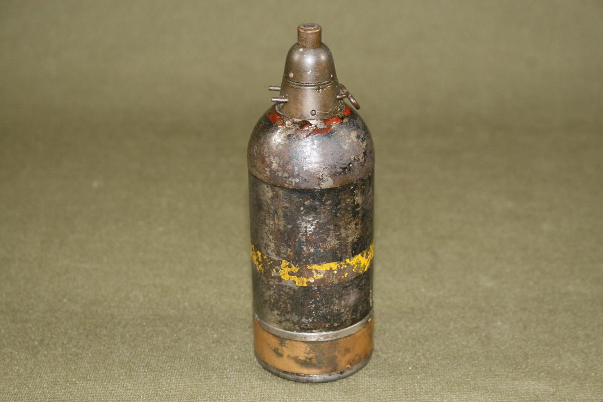 WWII deactivated Japanese knee mortar shell