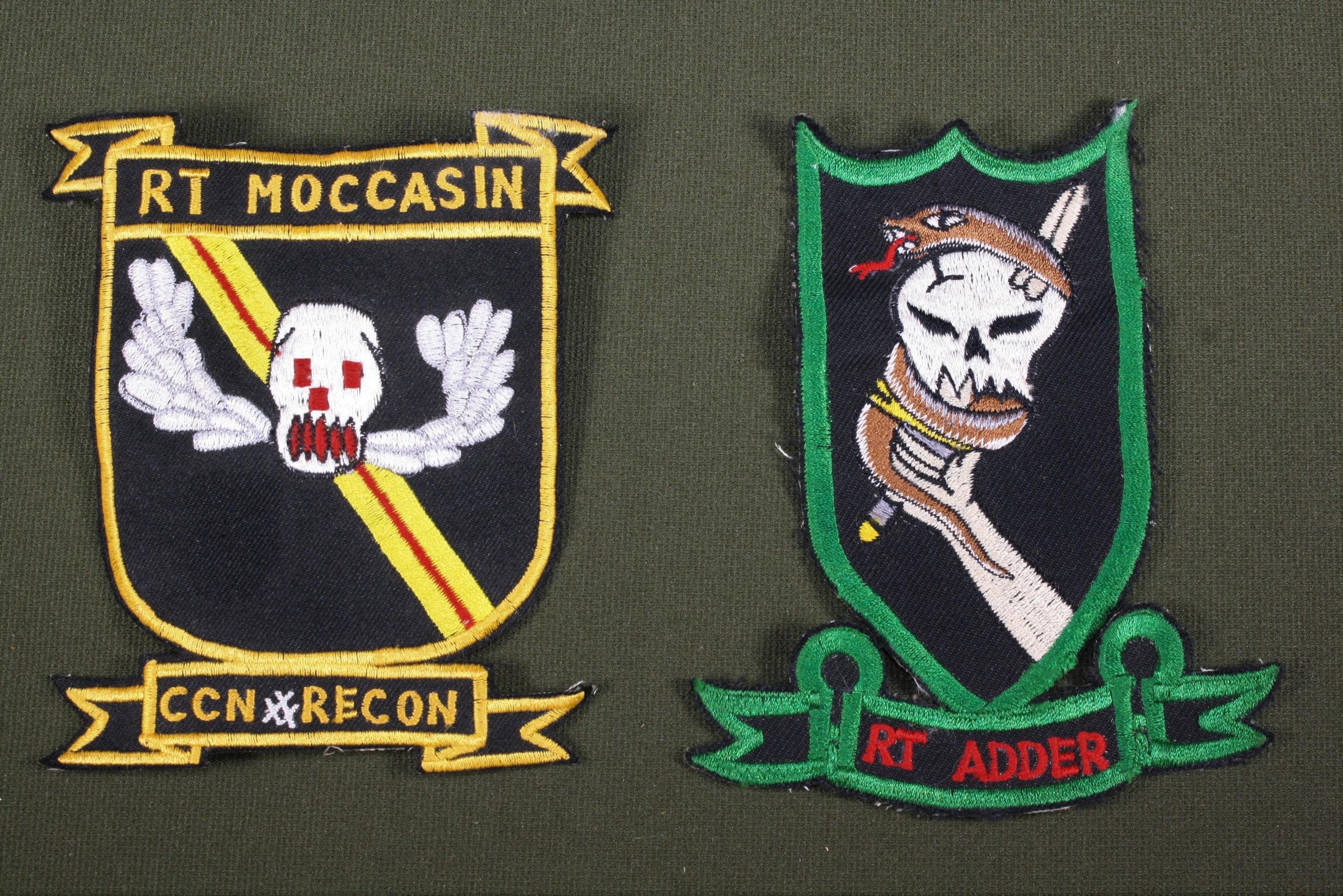 5th Special Forces Recon Team Patches (2)
