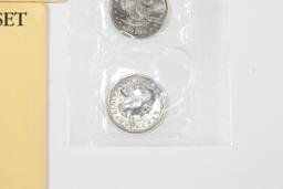 (2) 1979 SBA Dollar Souvenir Sets - WIDE RIM